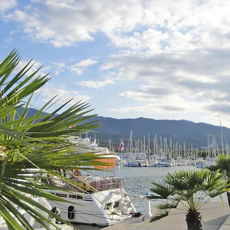 Le Racou By Interhome *